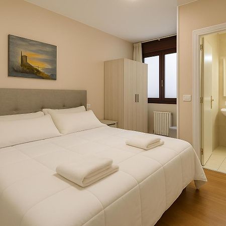 Elara Hotell Viveiro Eksteriør bilde